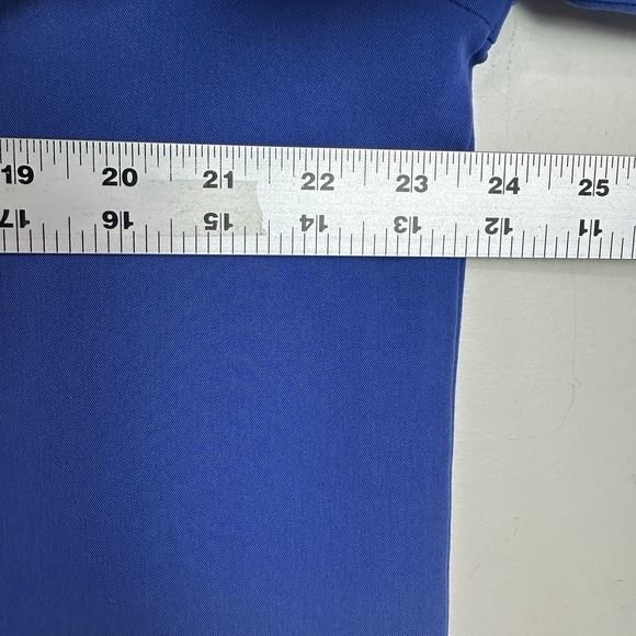 Figs Scrub Top Size Men's XL Blue Leon Two-Pocket Top Short Sleeve - Picture 6 of 7